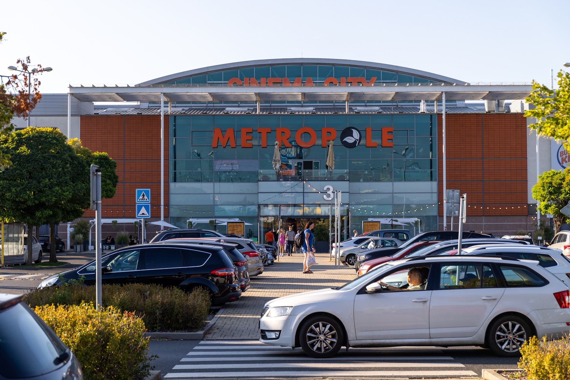 Ubytování Zličín - Apartmány Vousatá Dáma u Metropole Zličín